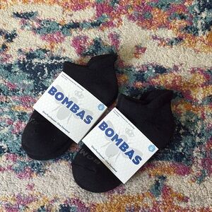 BOMBAS Black Small socks lot (2) NEW